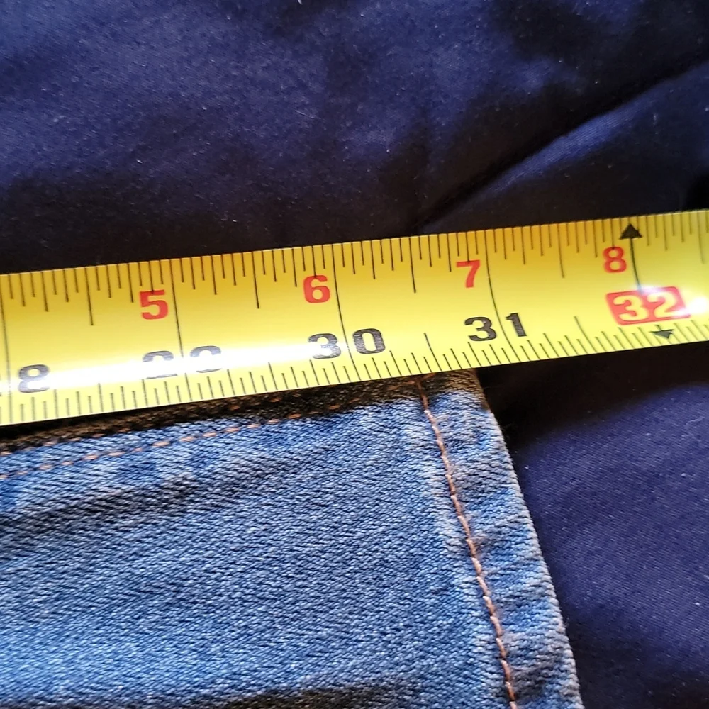 classic Levi's - Picture 6 of 6